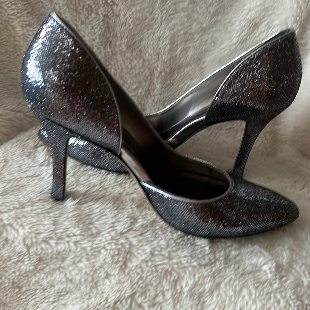 Anne Klein Pewter Sequined Heels. - Picture 4 of 8